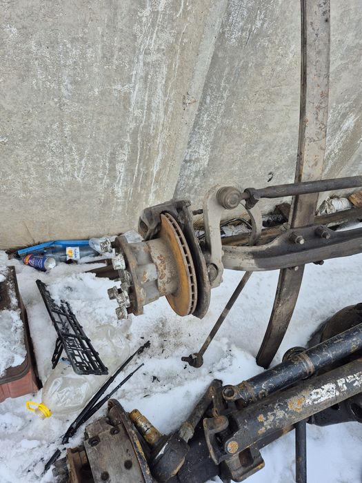 Продам передний балку на Газель