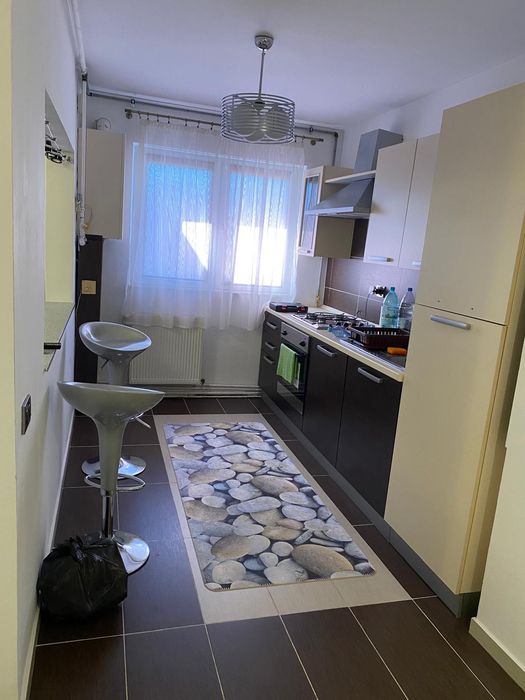 Apartament cu 4 camere