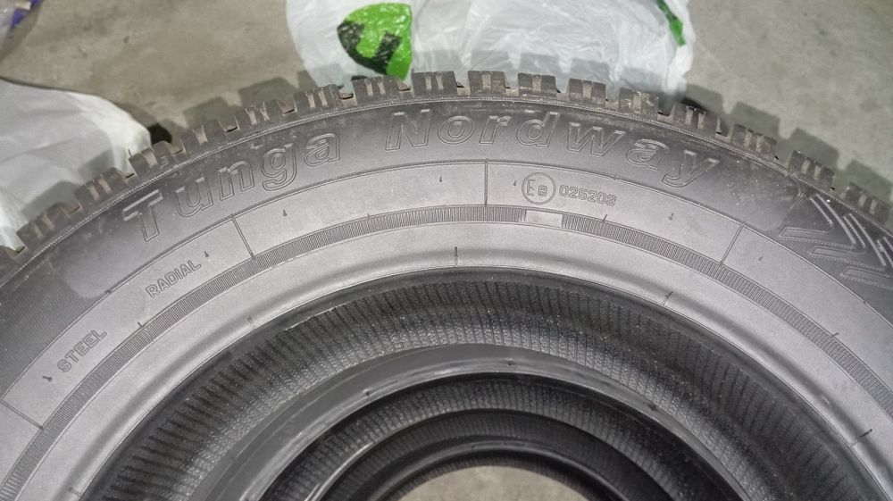 Шины зима с шипами