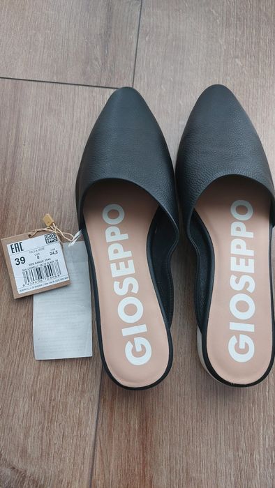 Papuci dama din piele potriviti pentru marimea 38