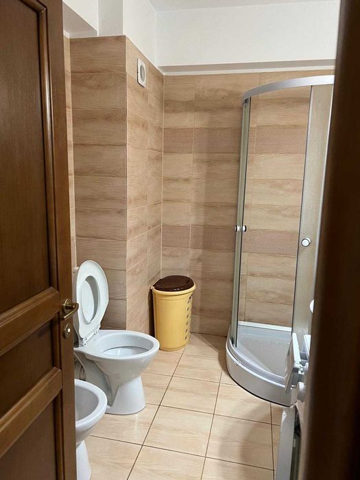 Proprietar inchiriez garsoniera bloc nou zona Mall