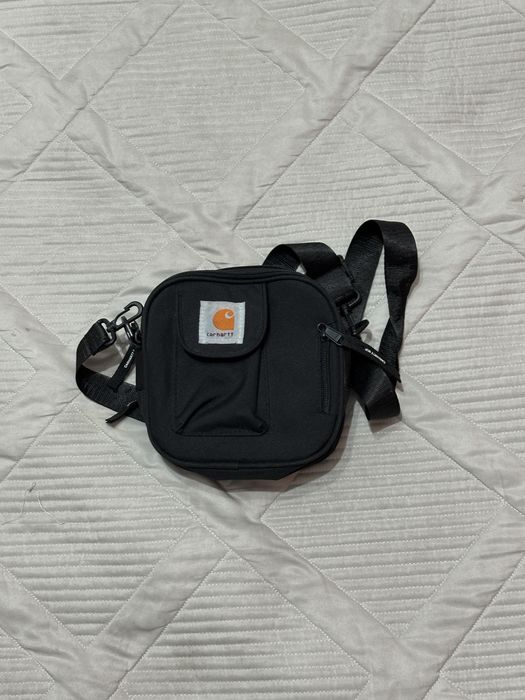 Мини сумки от Carhartt