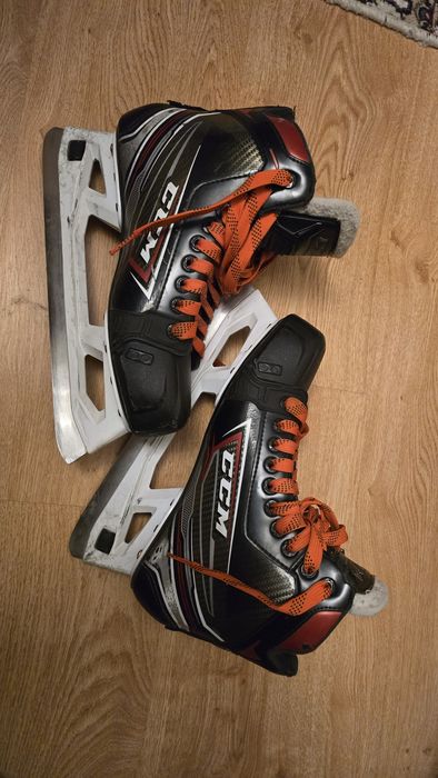 Вратарские коньки CCM Jetspeed FT460 SR