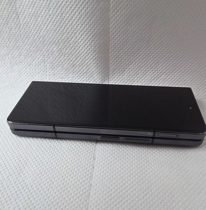 Vand Samsung Galaxy Z Fold4, 12GB RAM, 512GB, 5G, Phantom Black