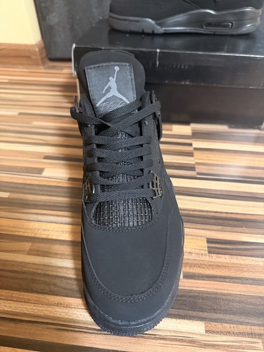 Jordan 4 Black Cat (42,5)
