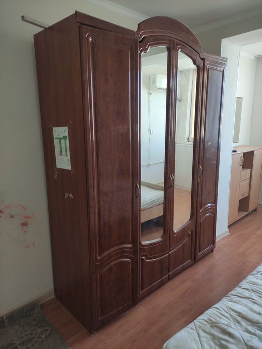 Шкаф платяной бесплатно самовывоз