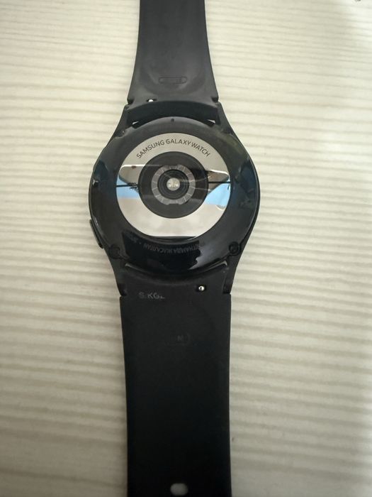 Samsung Galaxy Watch 4  40мм