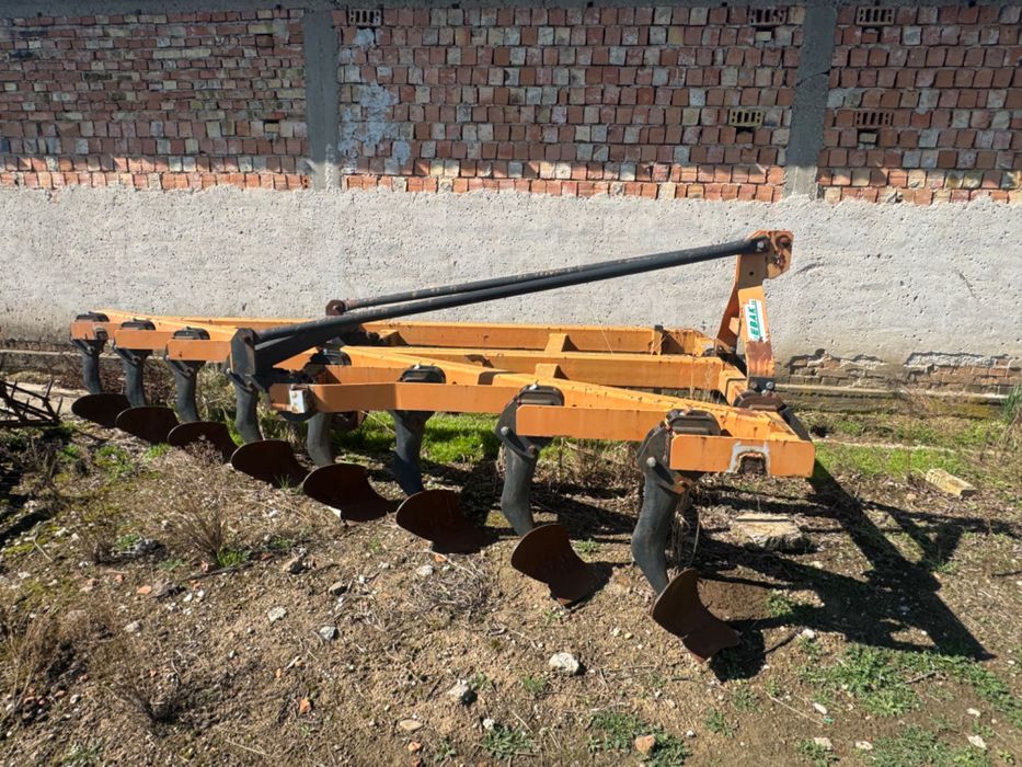 Плуг 8х25; 2009г.