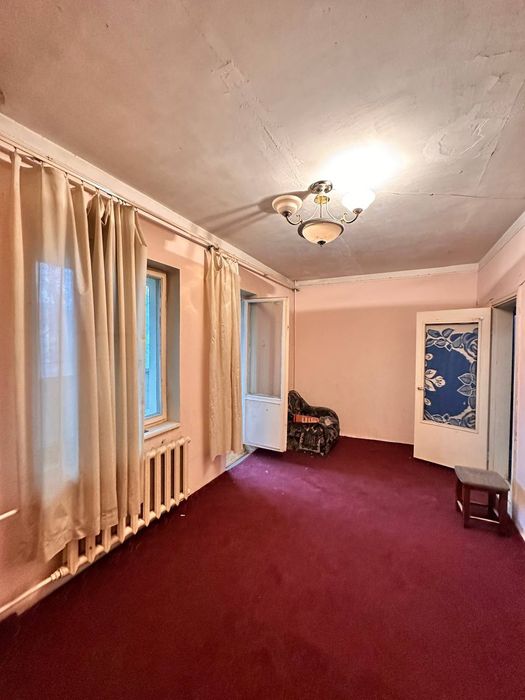 Продаю 2х ком кв  Куйлюк -4 Кирпич