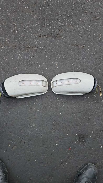Зеркала на Mercedes 203