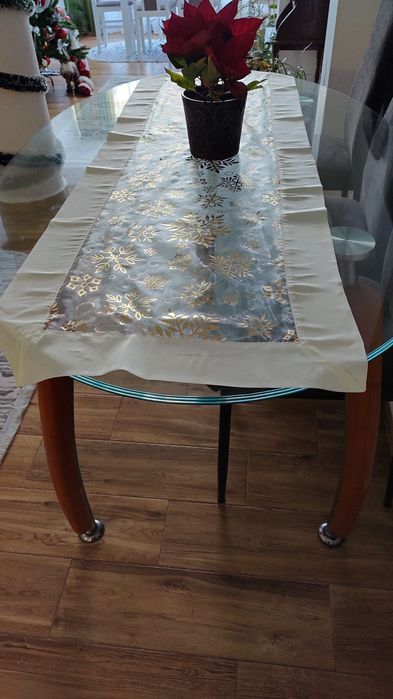 Masa bucatarie de sticla pentru 6 persoane