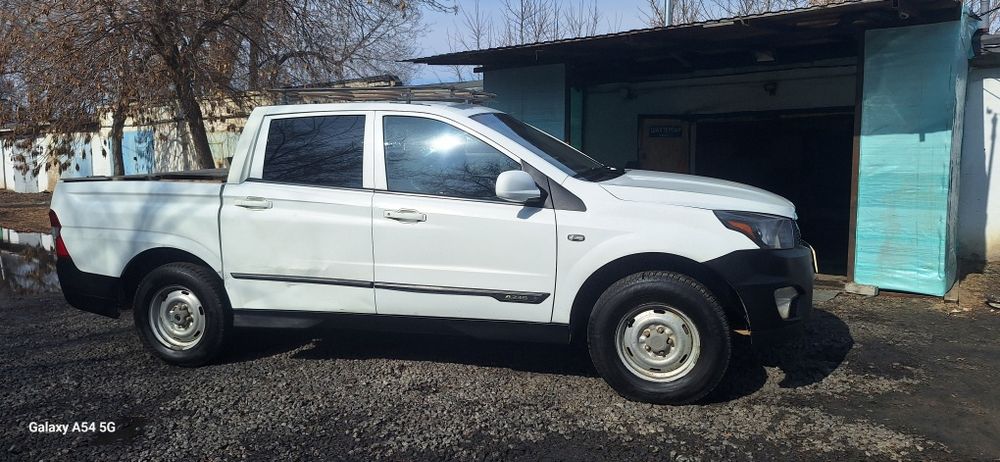 Продаётся крепкий и выносливый пикап