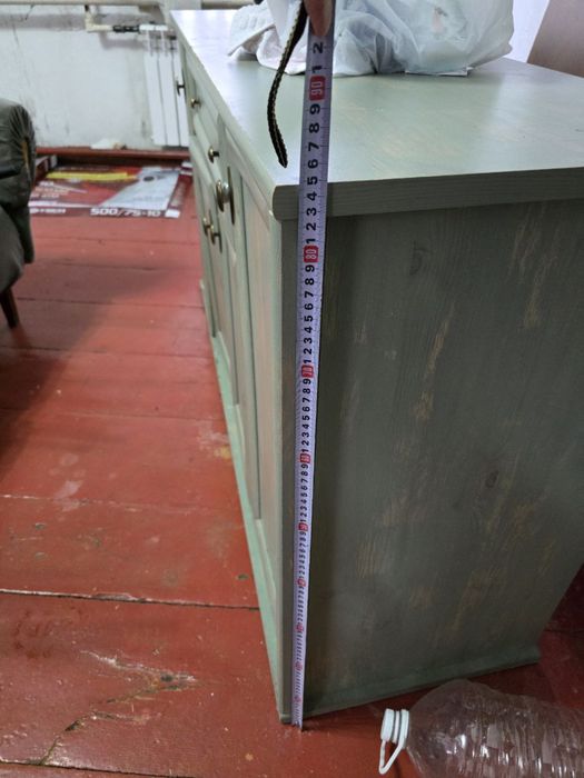 Комод мятного оттенка