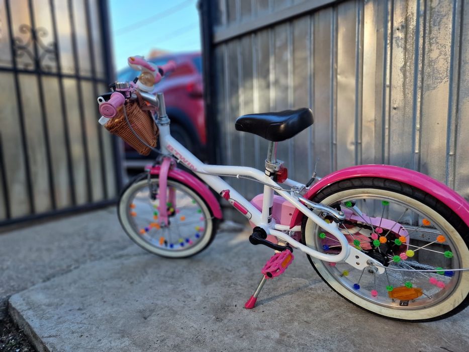 Vând bicicletă copil