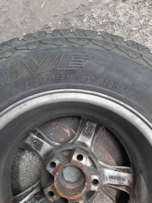 Джанти EMR 15" 5x114.3 / 7Jx15H2 с гуми Maxxis Worm-Drive 215/75/R15