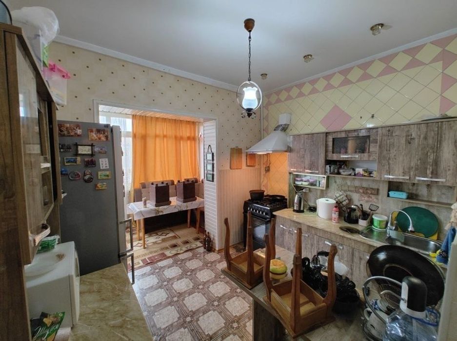 Продается 4х комнатная квартира Карасу-1