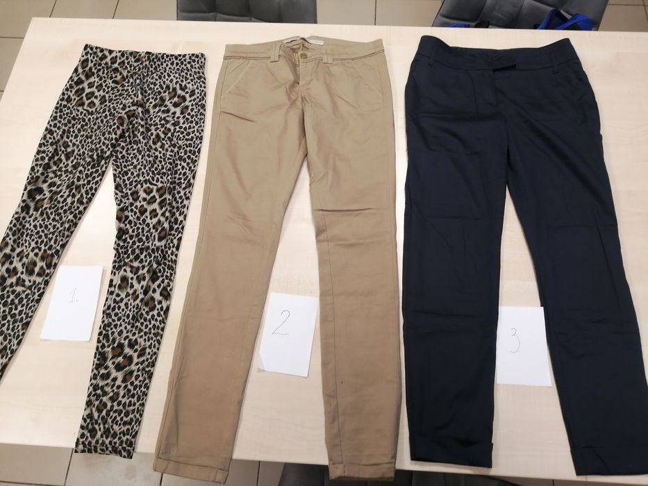 Pantaloni eleganți și colanți animal print