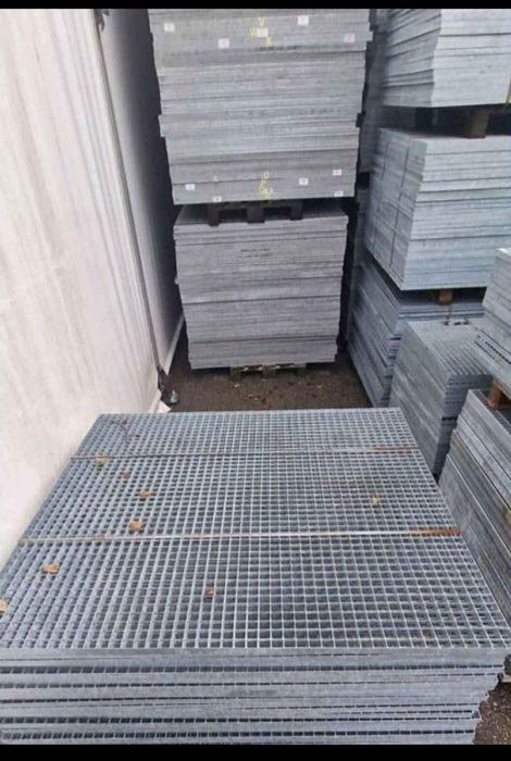 Gratare zincate la diferite dimensiuni debitam la dimensiunea dorită d
