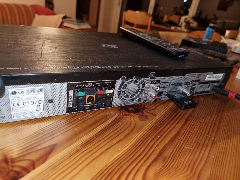 Dvd Blu-ray 3 D Home Cinema LG in stare  de functionare