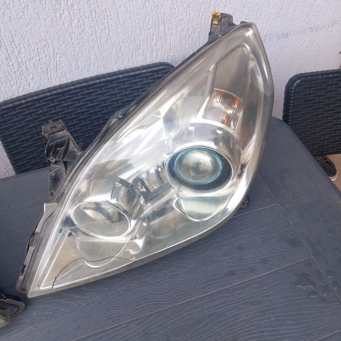 Faruri opel Vectra c sau signum