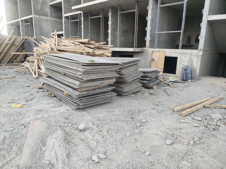 Продается фанера 90000 за кв