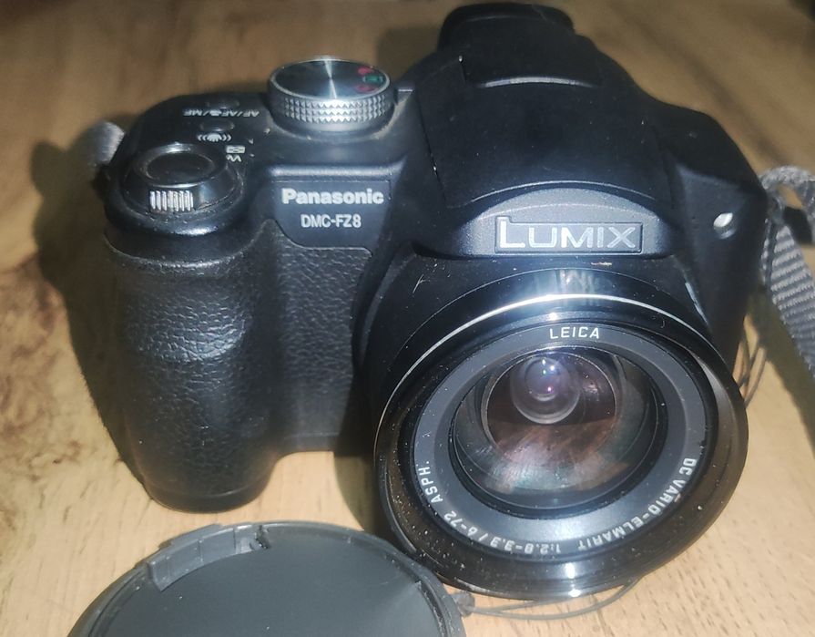 Фотокамера Panasonic DMC FZ8. Привозили из США. Японский ультразум.