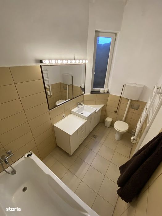 Apartament spațios de 60 mp la 5 minute de Piața Unirii
