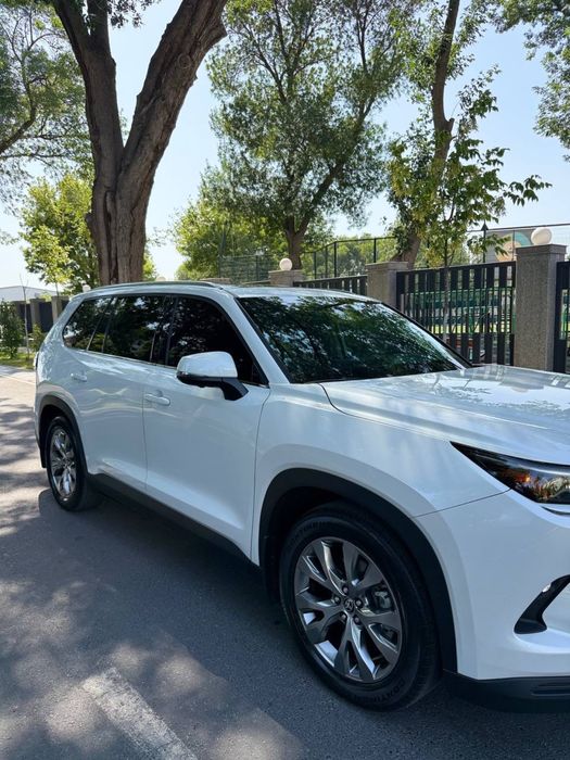 Toyota Grand Highlader (USA)