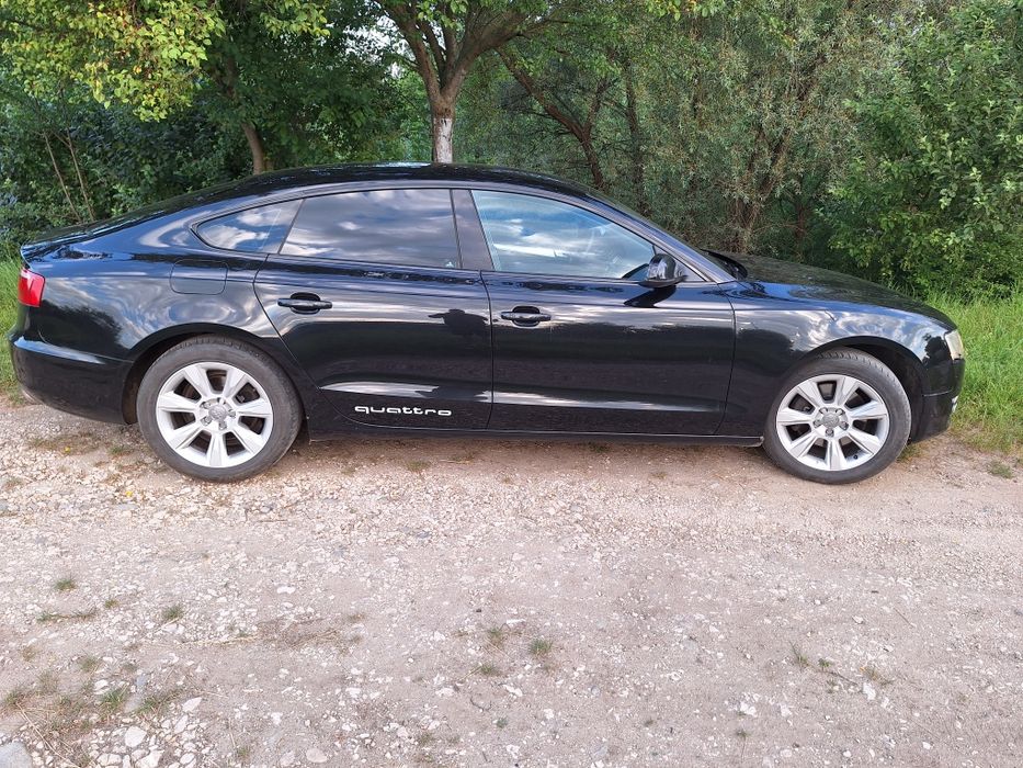 Audi A5 2.0 TFSI Quattro (211 CP) / 2 seturi anvelope