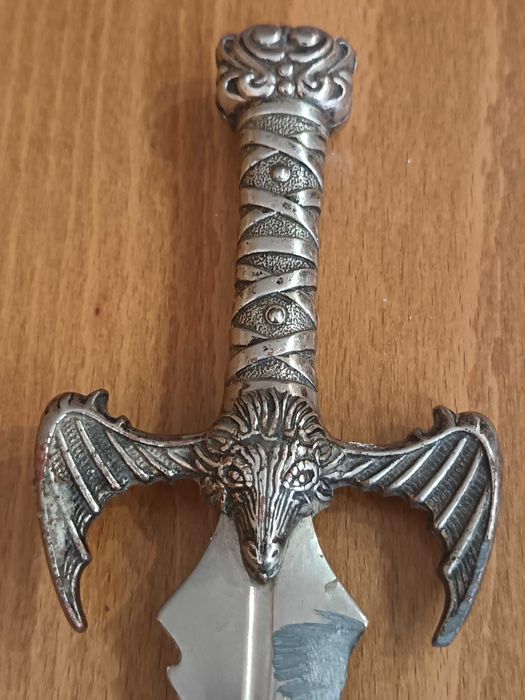 Кама- дракон винтидж