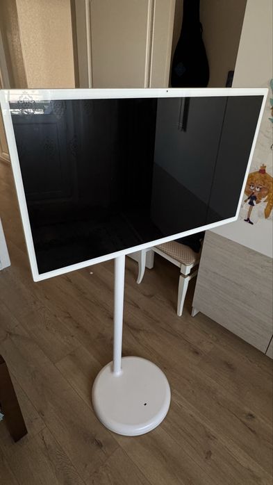 Продам смарт дисплей .