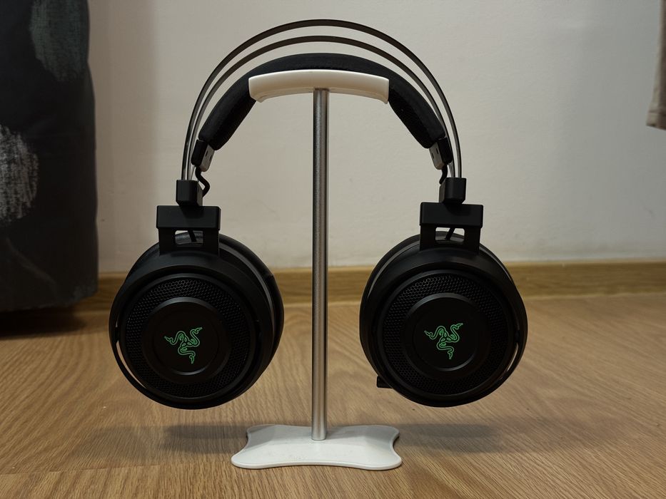 Casti Razer Nari - Ultimate Wireless