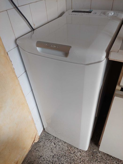 Пералня Candy с вертикално зареждане