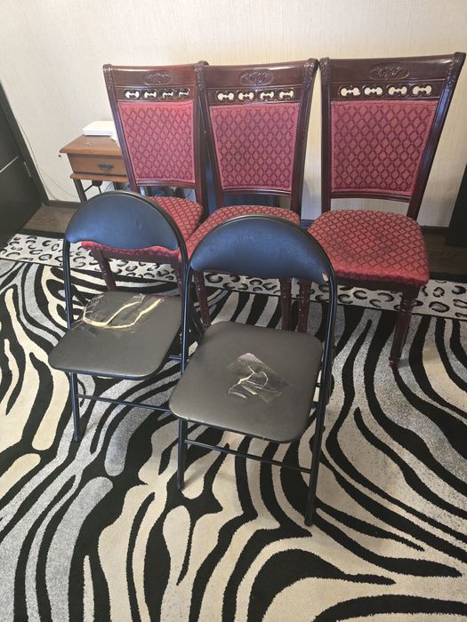 Продаются б/у матрас и мебель