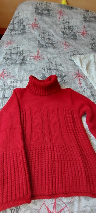 Няколко топли пуловери