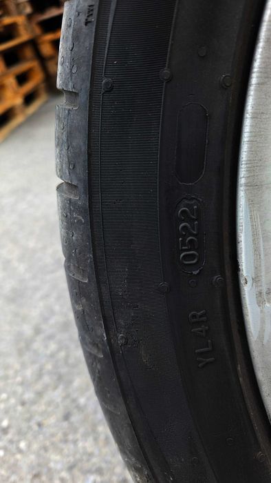 Летни Гуми 245/40/18 Nokian Нокиан  ДОТ 22