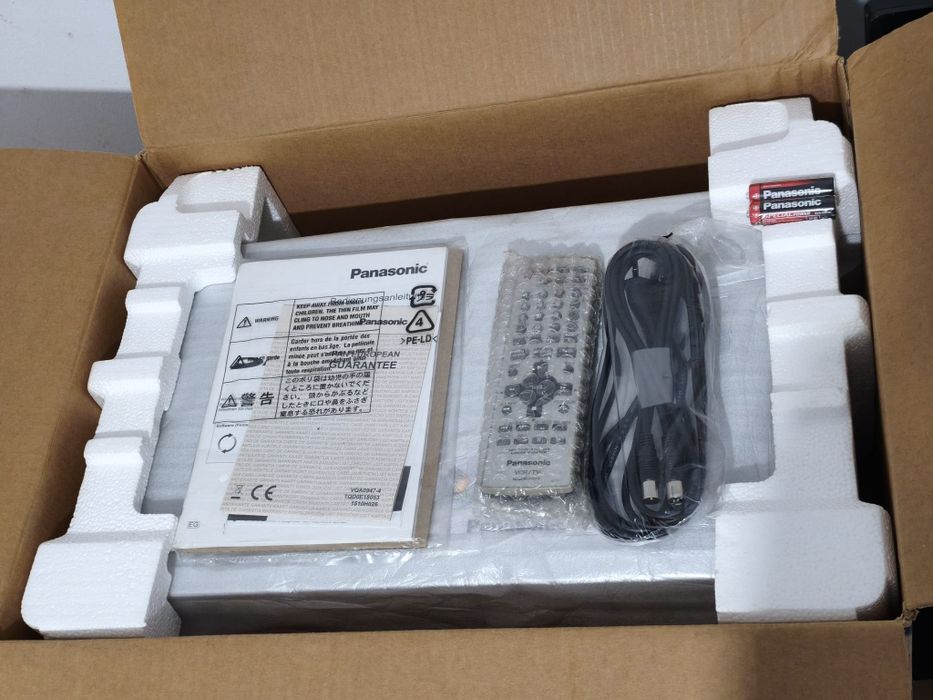 Videorecorder Panasonic NV-SV121 nou nefolosit