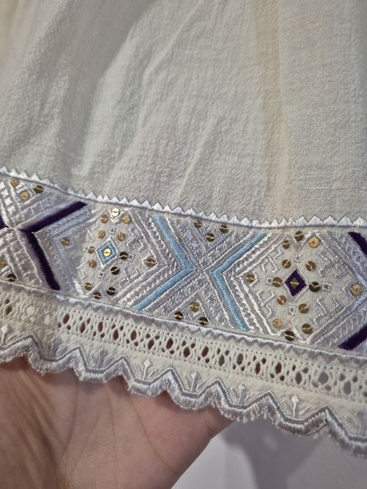 Poale traditionale vechi 100 de ani