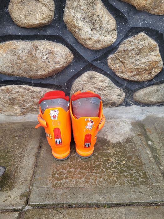 Vând schiuri atomic 100 cm