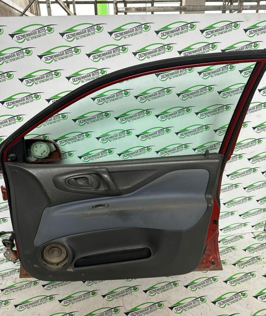 Usa fata dreapta Mitsubishi Space Star prima generatie (facelift)