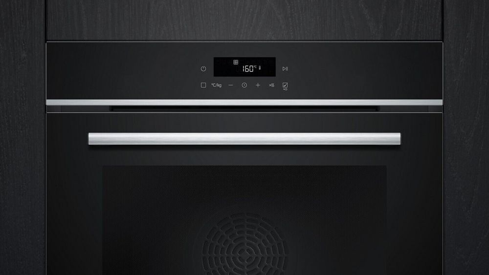 Нова фурна за вграждане Siemens iQ300 AirFry HB572ABS3