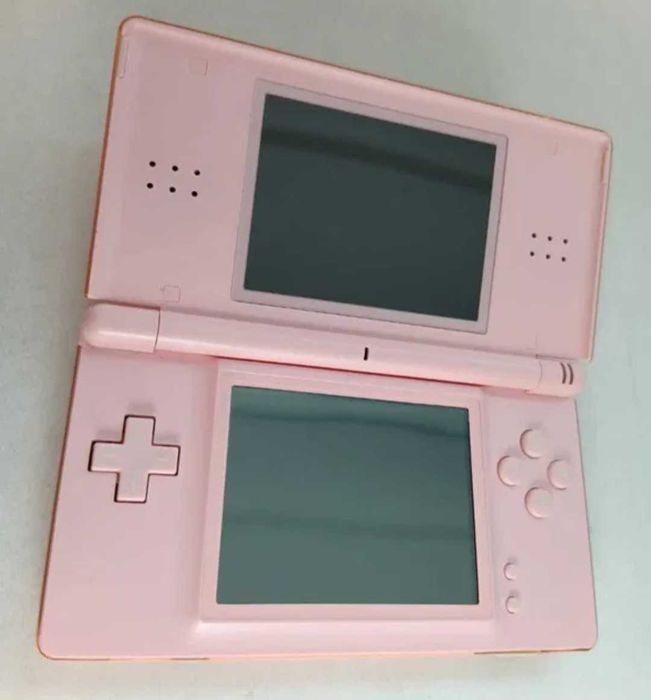 Nintendo DS lite roz, plus joc Solitaire inclus,Vechi De colectie, Rar