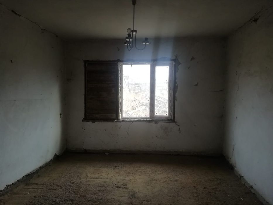 Продам пол дома срочно