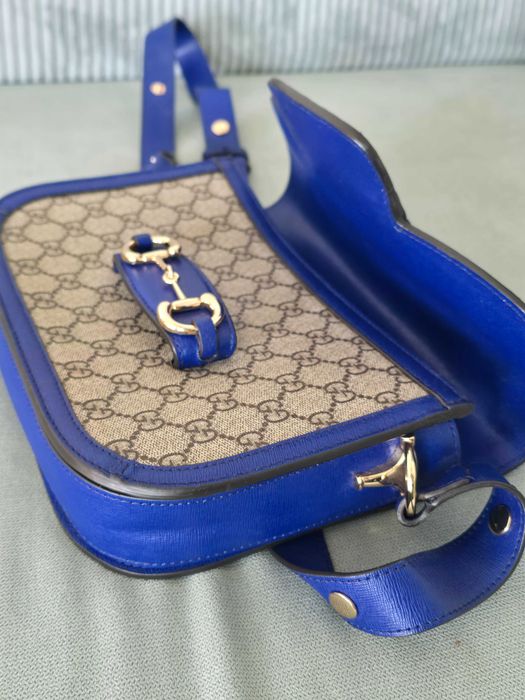 Gucci Horsebit – синя чанта с GG монограм