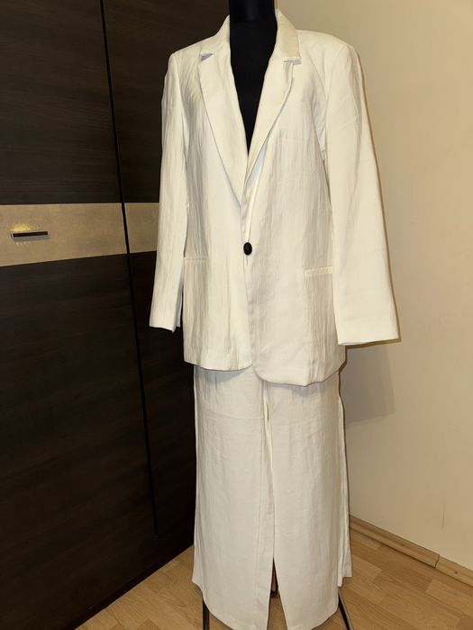 Costum sacou si pantaloni ZARA