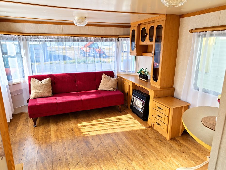Casa pe roti Casa mobila Casa fara autorizatie Tiny House / living / 2 dormitoare / bucatarie / baie / 31 mp