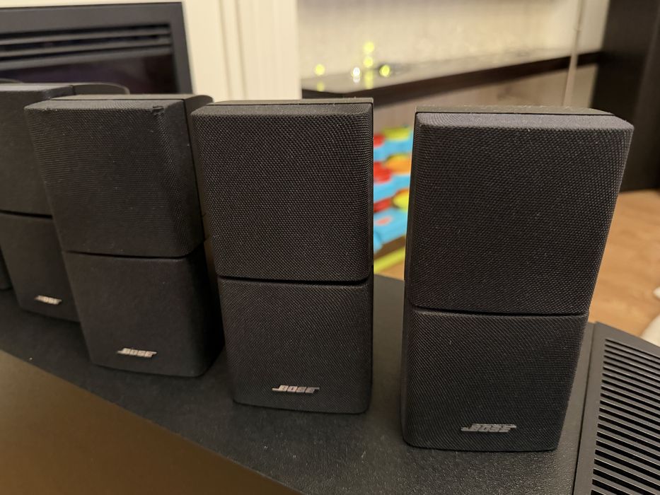 BOSE Acoustimass 10 Seria III Sistem 5.1 Surround