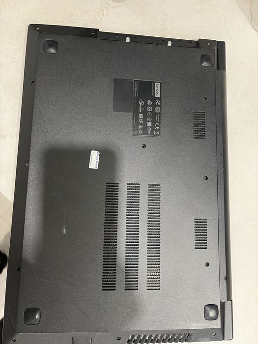 Ноутбук Lenovo на запчасти