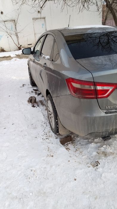 Лада Веста обмен камри или малға