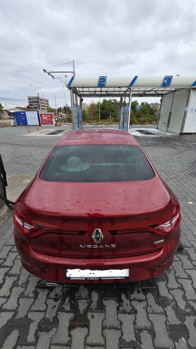 RENAULT Megane 2018 — imagine 2